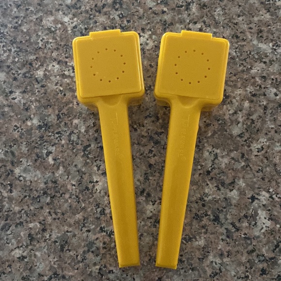 Tupperware Kitchen Vintage Tupperware Corn Huggers Butter And Salt